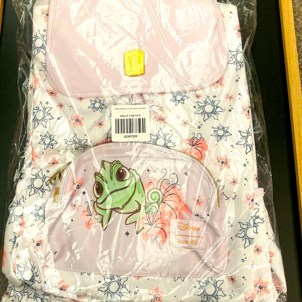 Loungefly Disney Tangled Pascal Floral Slouch Backpack - Picture 2 of 8